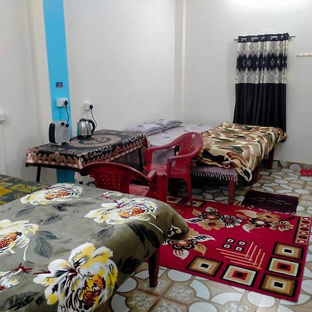 Shree Home Stay Dwarahat Buitenkant foto