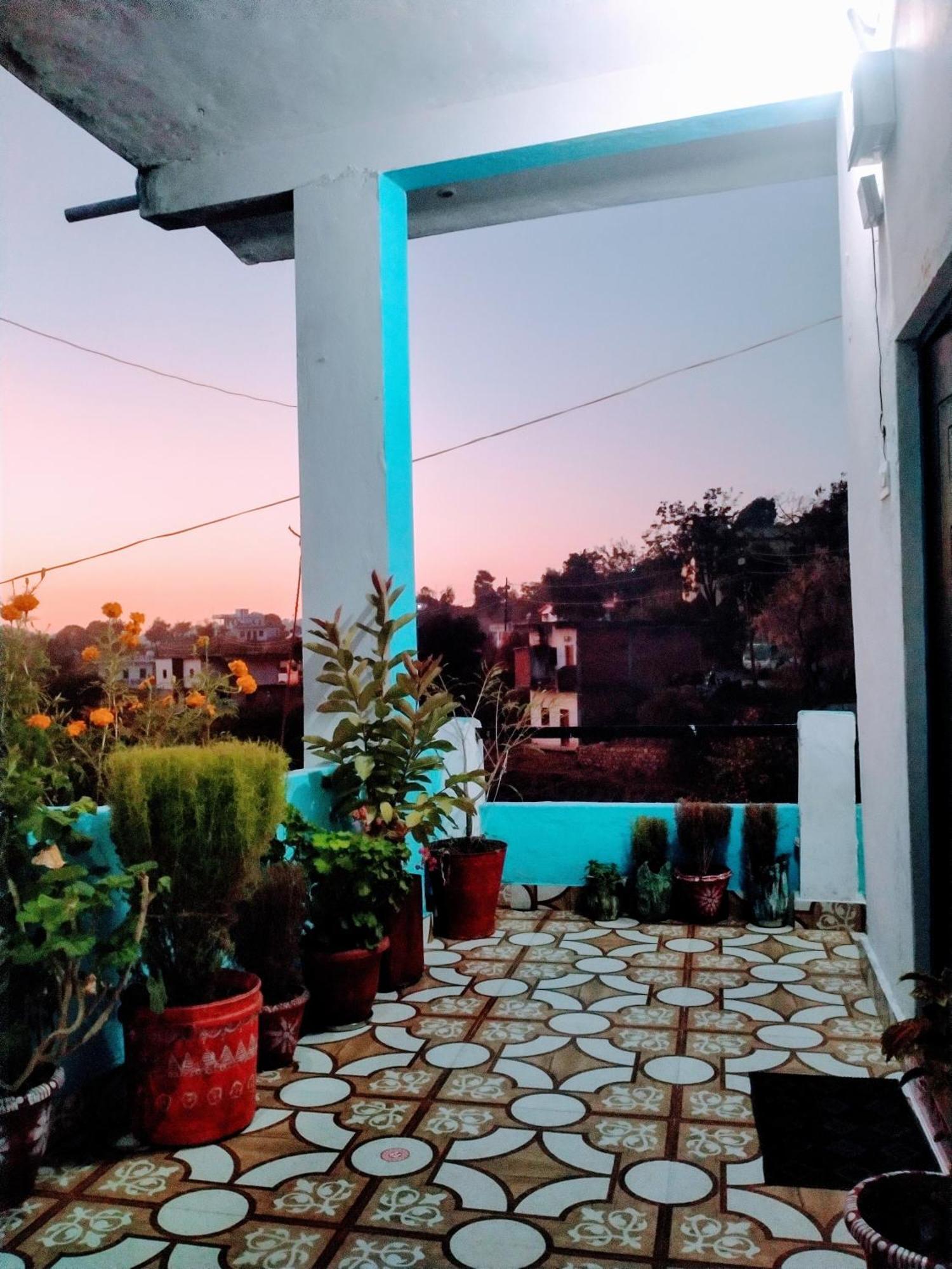 Shree Home Stay Dwarahat Buitenkant foto